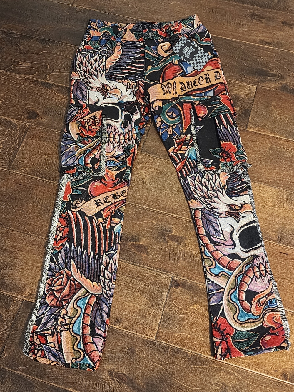 NWT🔖Rebel Vengeance 🔥Tapestry Tattoo Print Cargo Pants Skulls 🌹Roses